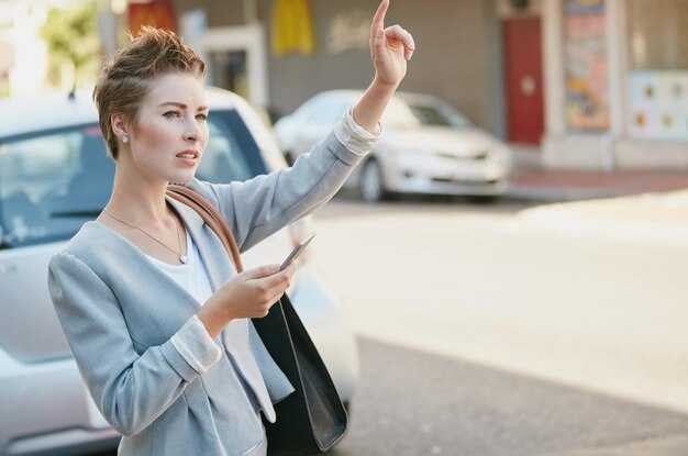 All About Airport Transfers - Your Complete Guide to Options, Prices, and Tips
