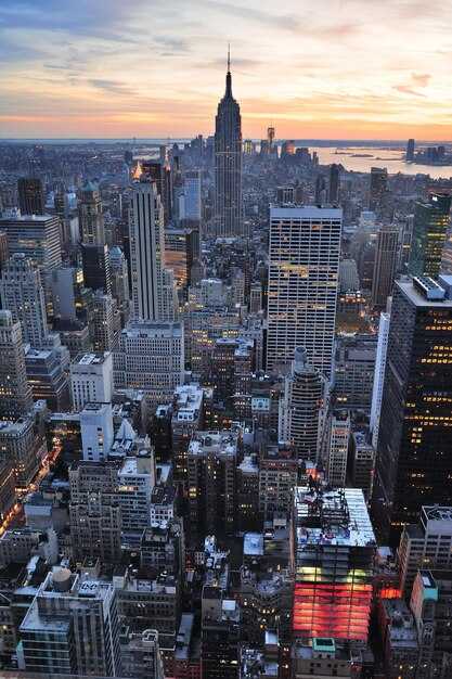 Explore NYC's Skyline from the New Skylift at Top of the Rock