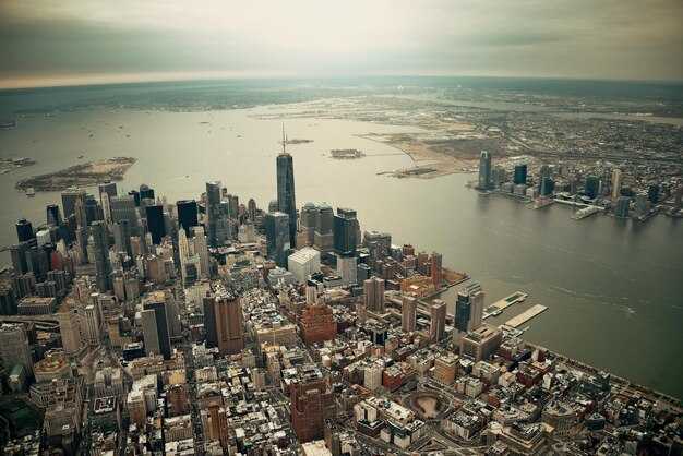 How to See Manhattanhenge and 9 Urban Solar Alignments in 2025