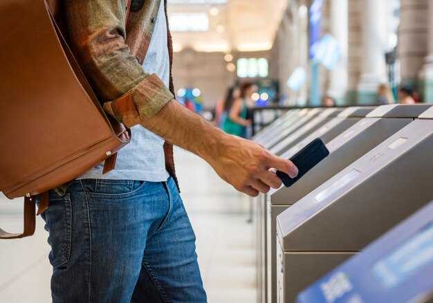 JFK Airport Terminals Guide - Maps, Services, and Terminal Tips
