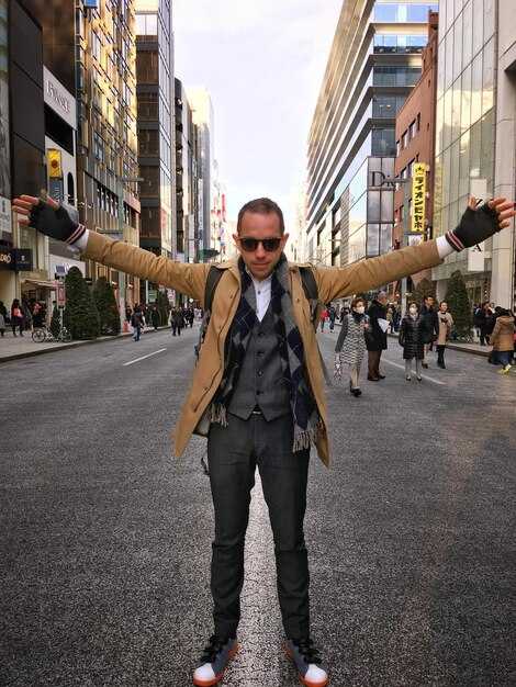 Photographer Johnny Cirillo Captures NYC Fashion at Its Most Unpredictable