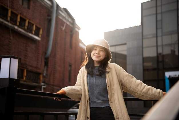 Solo Female Travel NYC - How to Explore the City Safely and Have Fun