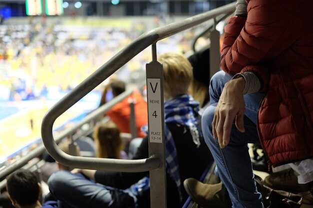 11 Practical Ways to Find Quiet Spots at Busy Airports