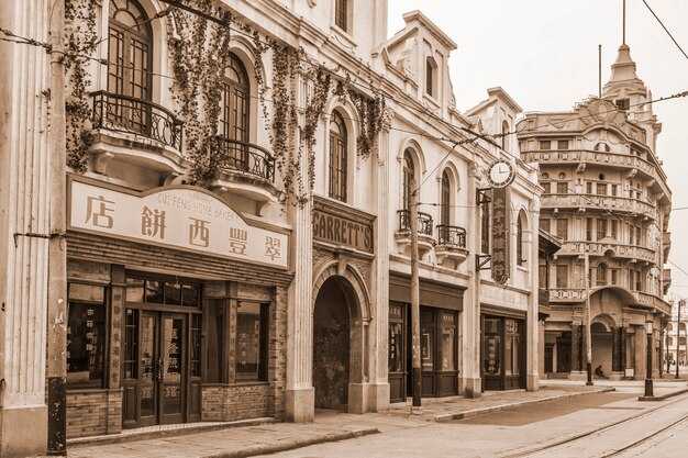 A Local's Practical NYC Vintage Shopping Guide