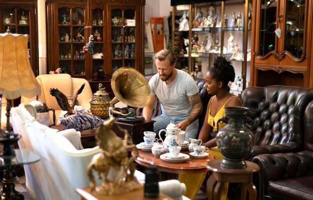 Dining Options by Floor: Quick Bites, Cafes, and Fine Dining