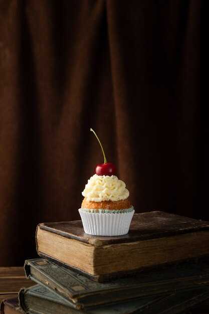 Go Eat a Cupcake at Magnolia Bakery in New York — A Must-Visit NYC Bakery