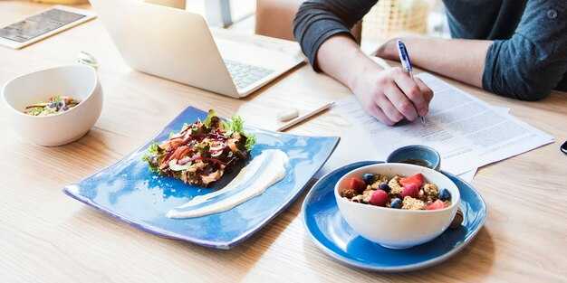 Plan meals around layovers to support steady energy