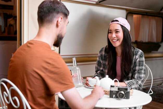 Cara Jasmine’s storytelling framework: hook, pacing, and meaningful turns