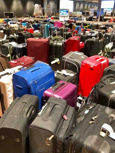 American Airlines weight-based baggage policy and charges