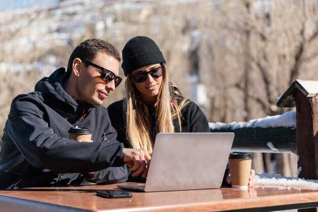 Public Transit Hacks: Getting Around Pittsburgh on a Tight Budget