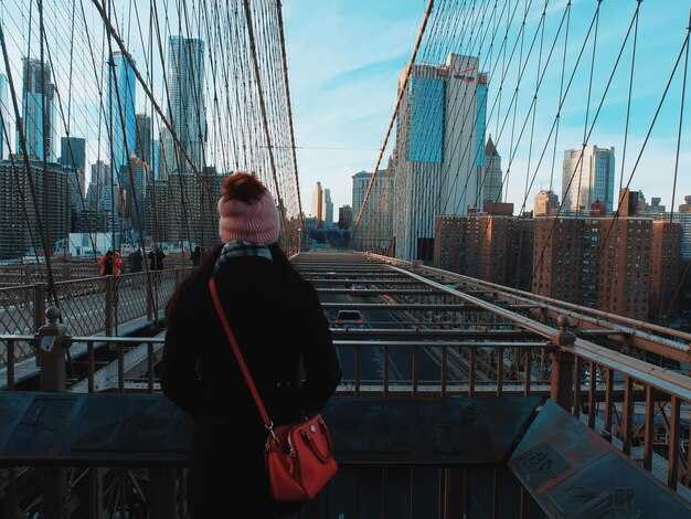 Cluster Attractions by Proximity to Minimize Transfers