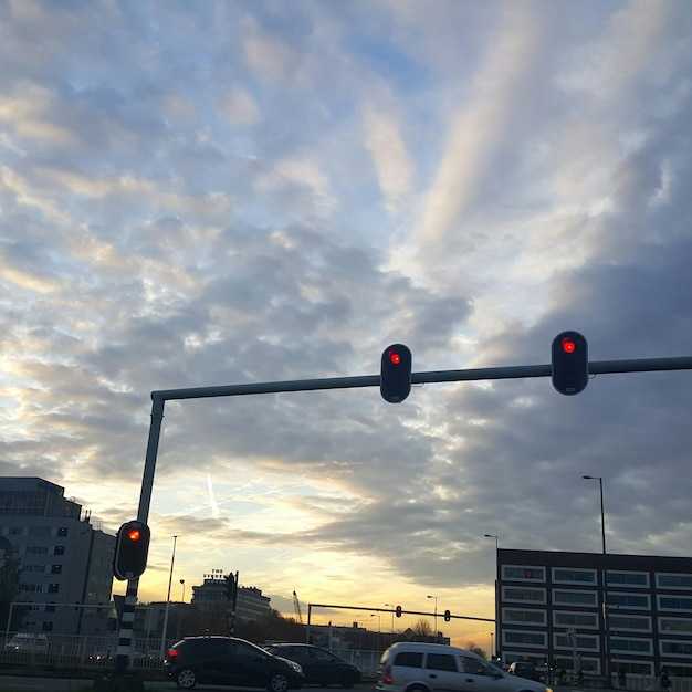 What Happens When an Airport Has More Than Three Runways – Naming and Designation Explained